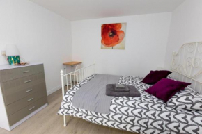 Comfortable stay in Shirley, Solihull - Room with Shower - Room 5